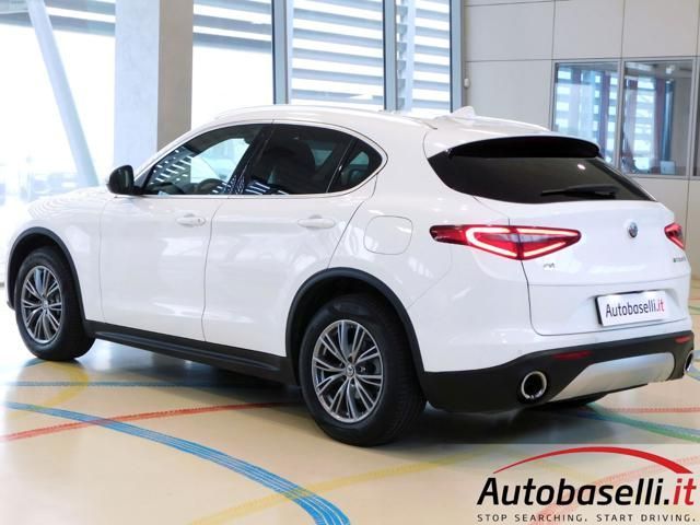 Alfa Romeo Stelvio 2019