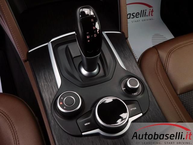 Alfa Romeo Stelvio 2019