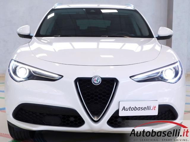 Alfa Romeo Stelvio 2019