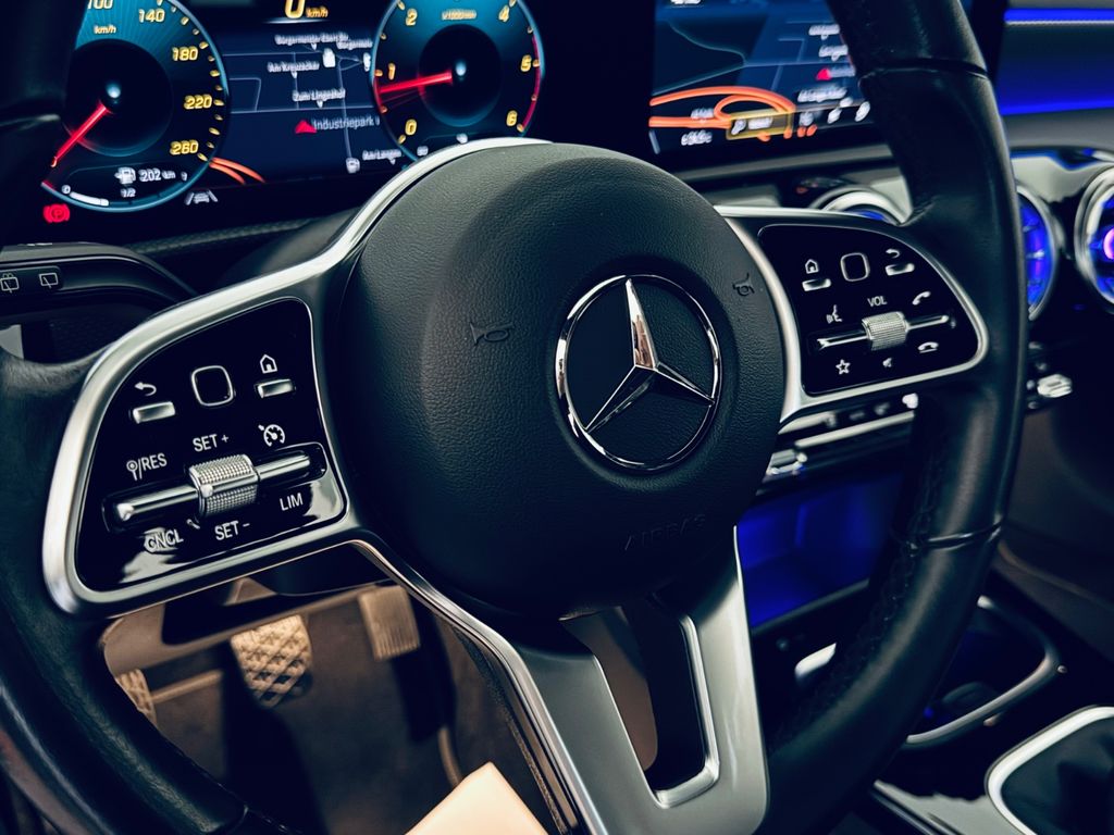 Mercedes-Benz A 180 2021