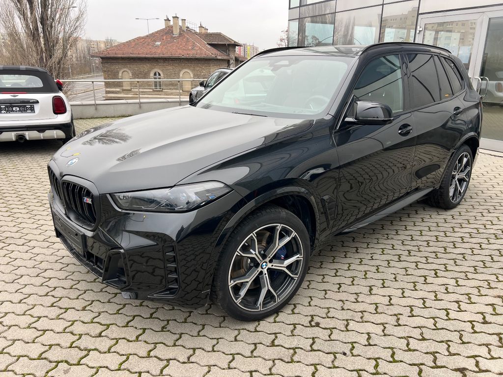 BMW X5 M60 2025