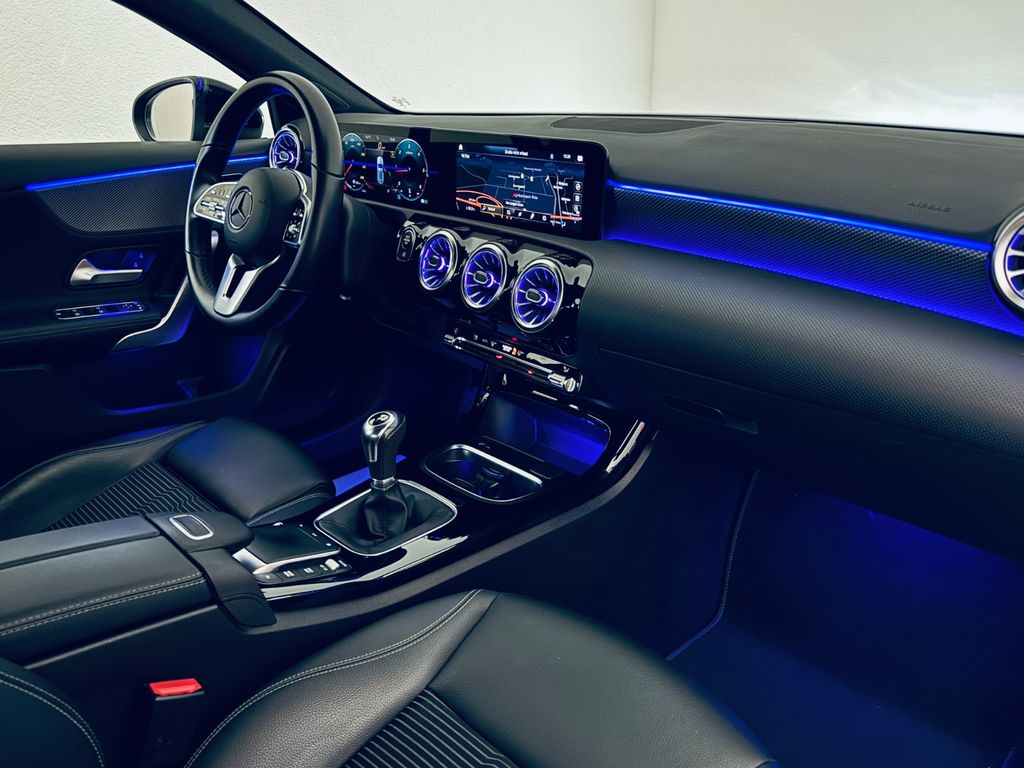 Mercedes-Benz A 180 2021