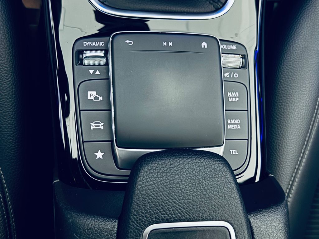 Mercedes-Benz A 180 2021