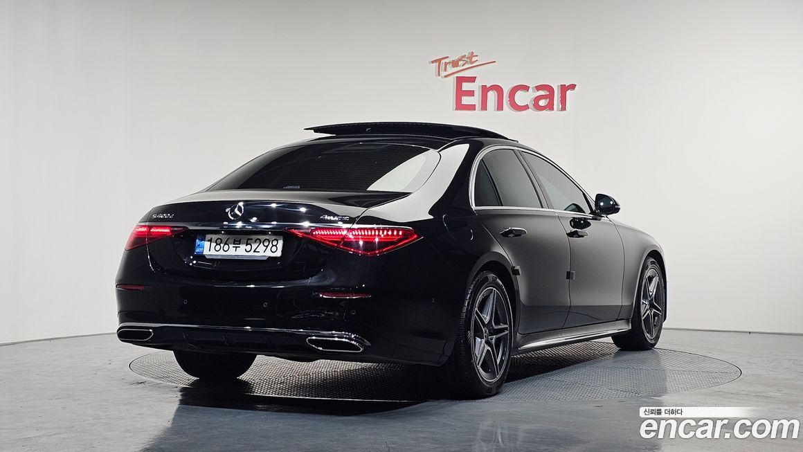 Mercedes-Benz S-Class 2022