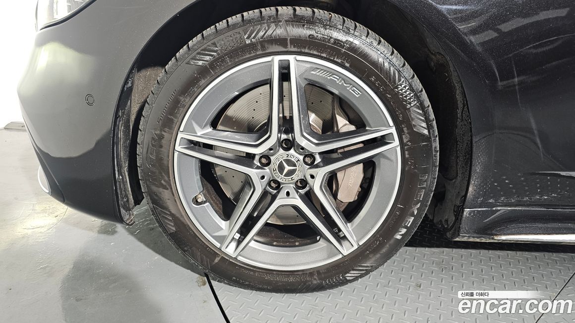 Mercedes-Benz S-Class 2022