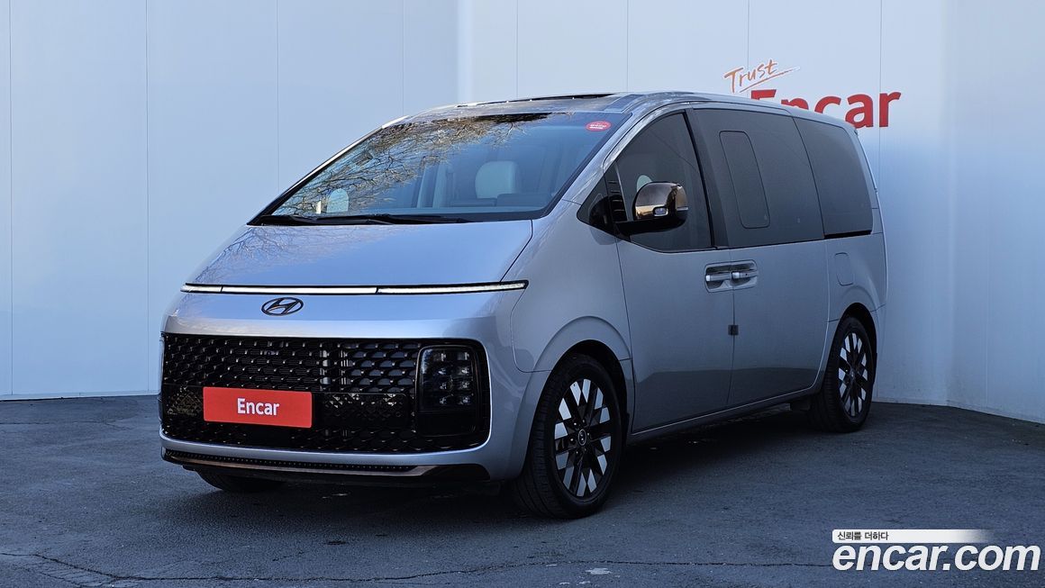 Hyundai Staria 2023