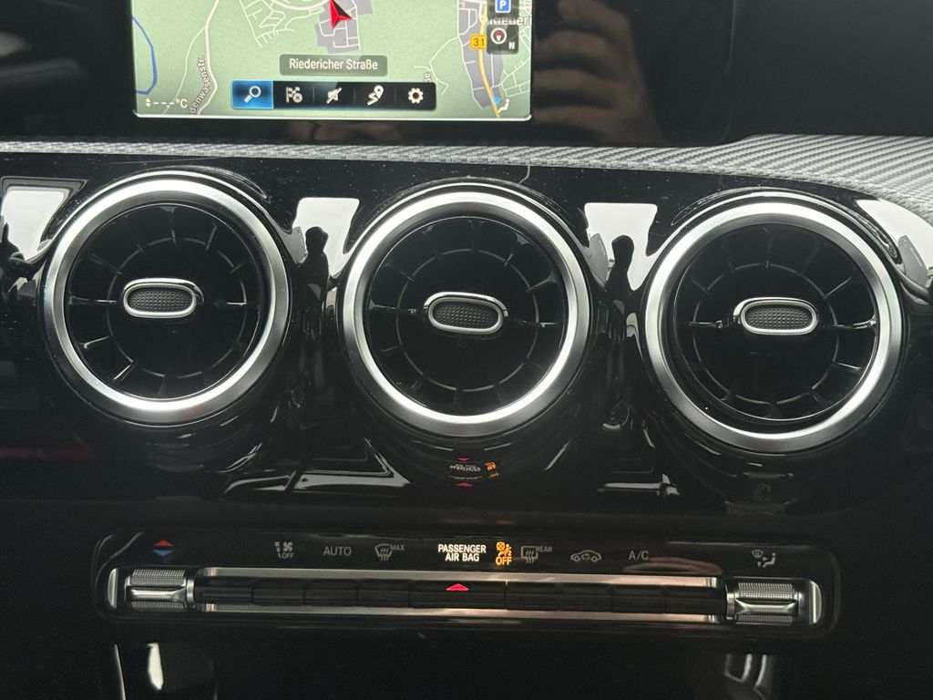 Mercedes-Benz CLA 220 2022