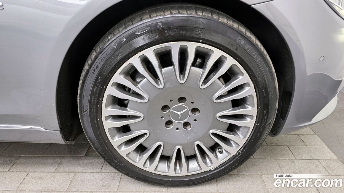 Mercedes-Benz S-Class 2015