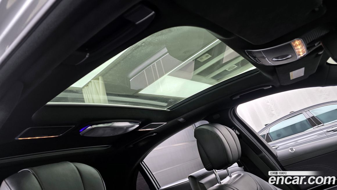 Mercedes-Benz S-Class 2015