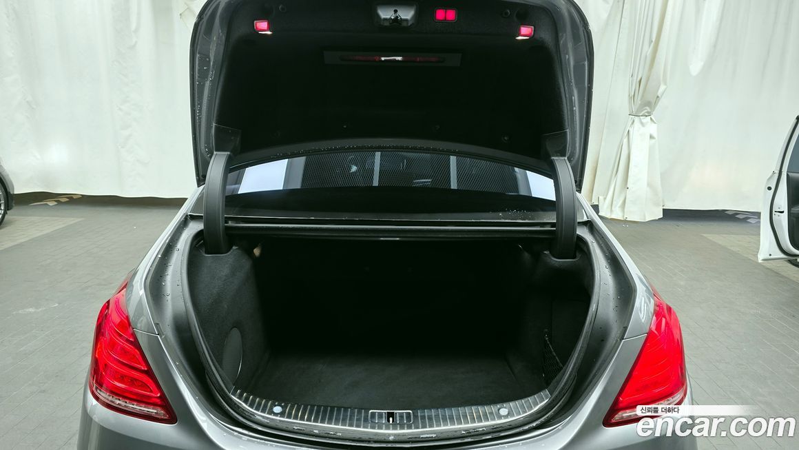 Mercedes-Benz S-Class 2015