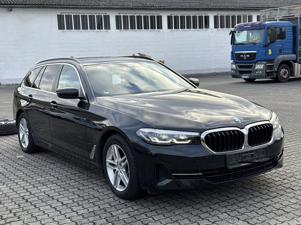 BMW 520 2023