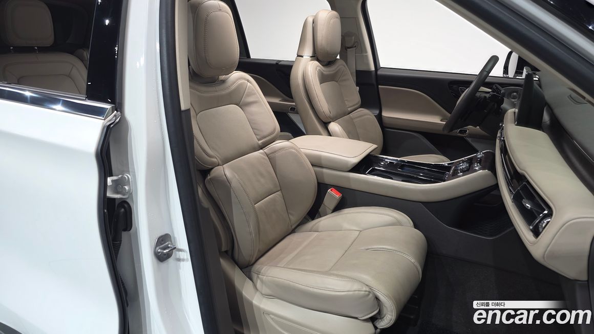 Lincoln Aviator 2023