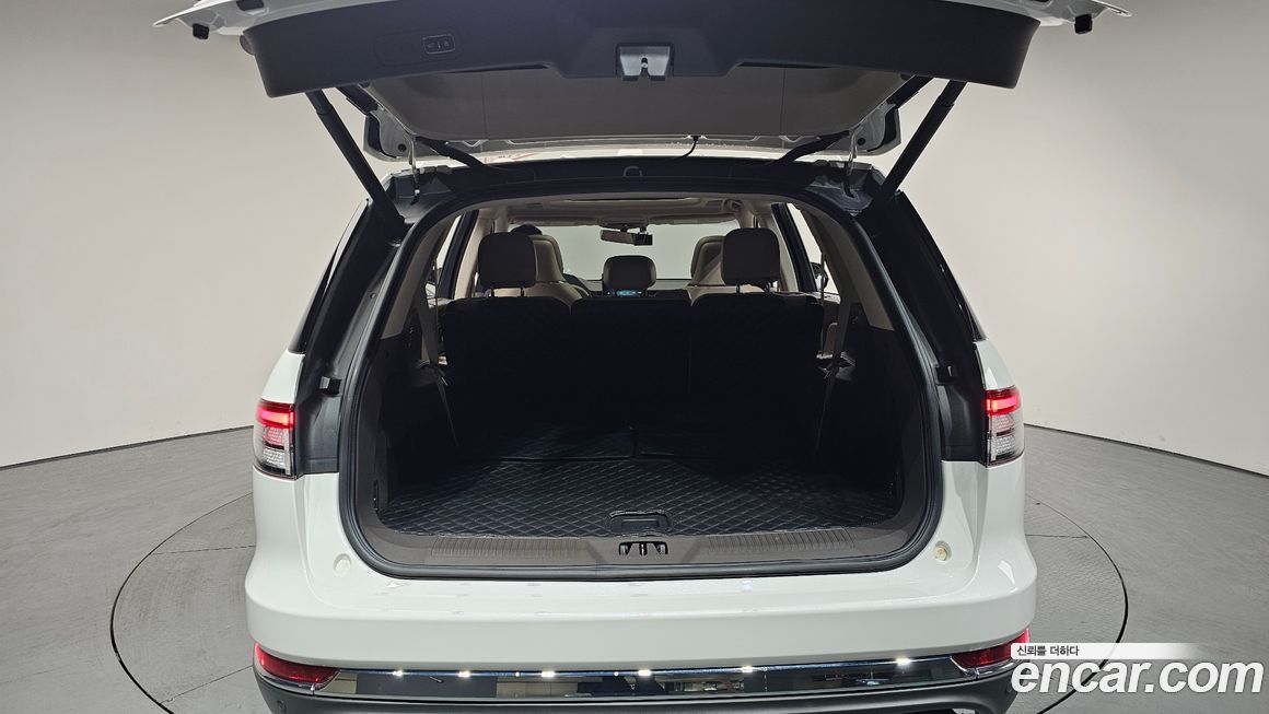 Lincoln Aviator 2023