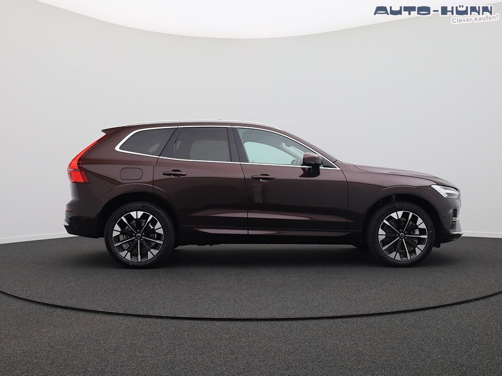 Volvo XC60 2025