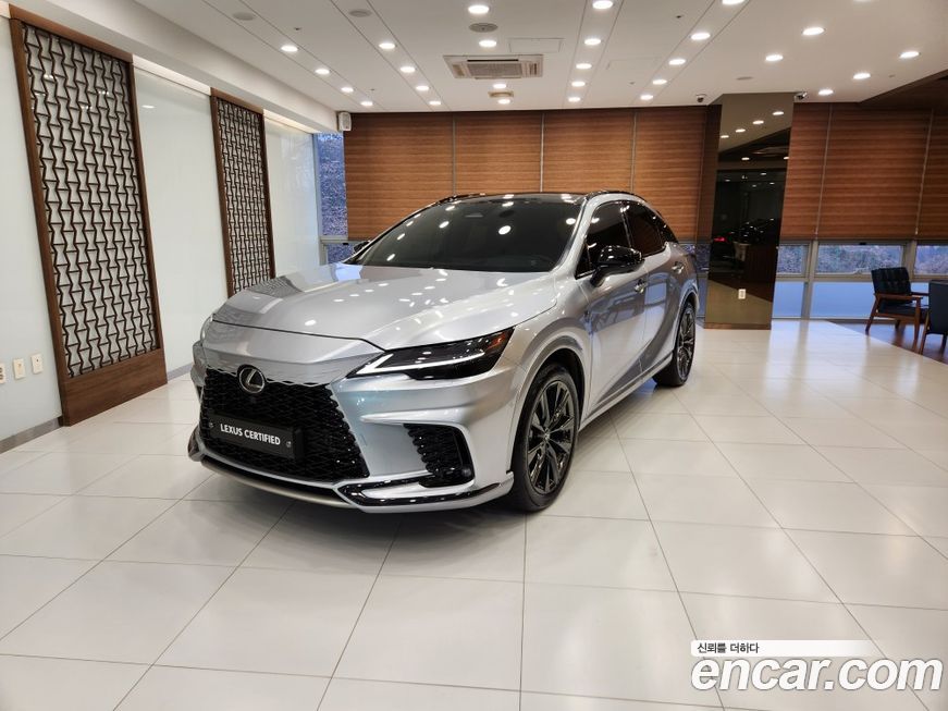 Lexus RX 2024