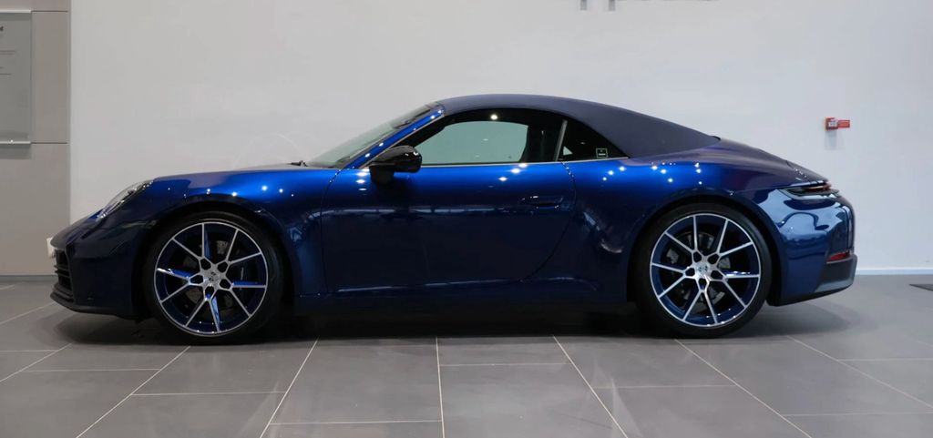 Porsche 992 2025