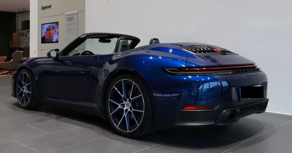 Porsche 992 2025