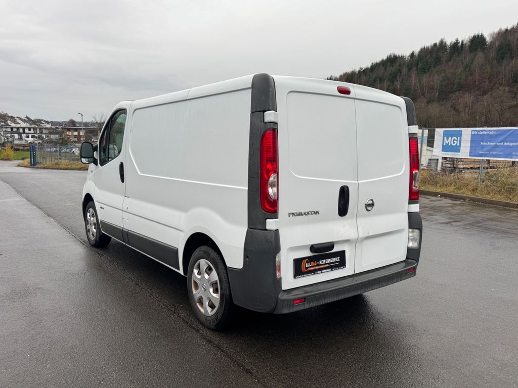 Nissan Primastar 2011