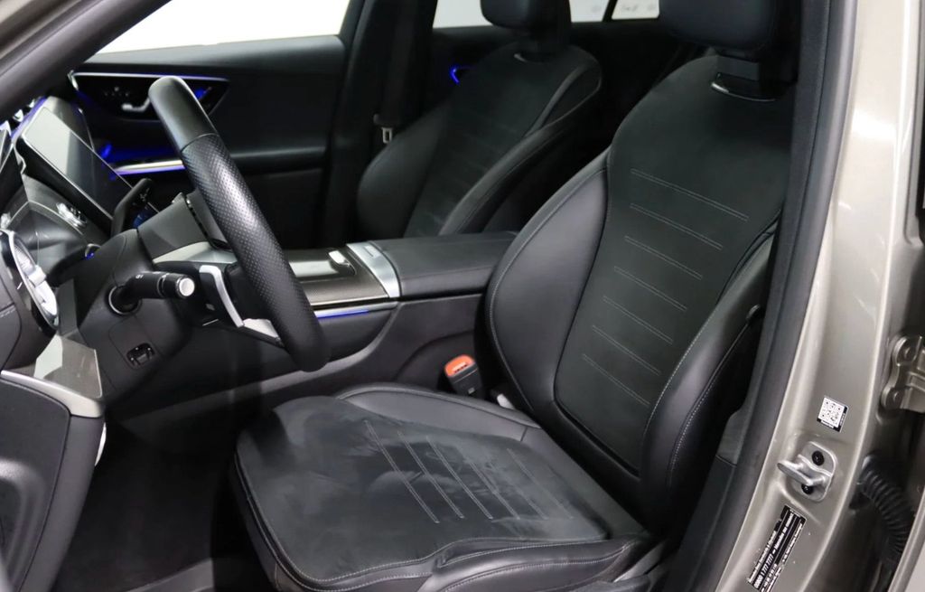 Mercedes-Benz GLC 300 2024