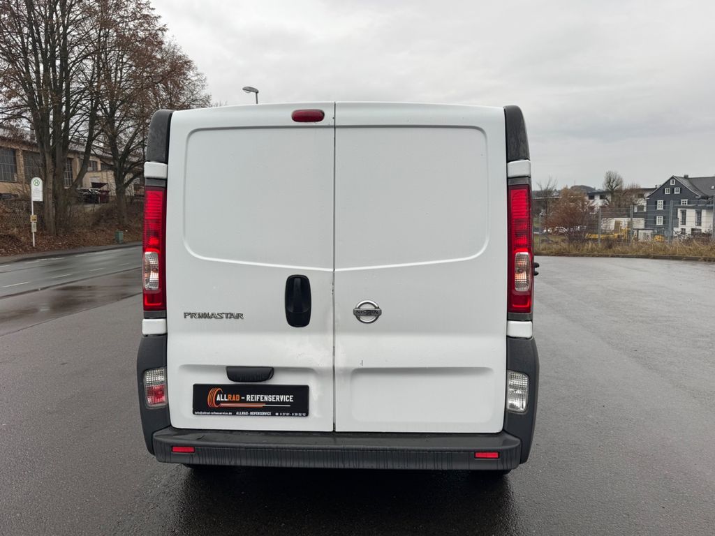 Nissan Primastar 2011