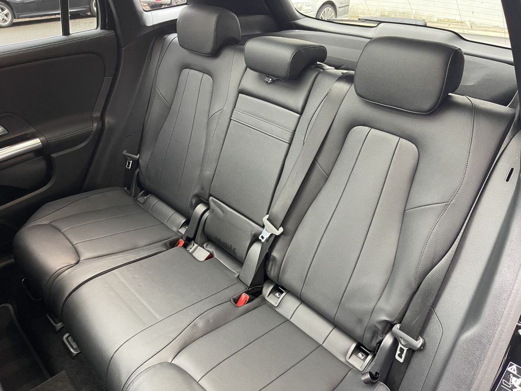 Mercedes-Benz GLA 220 2021