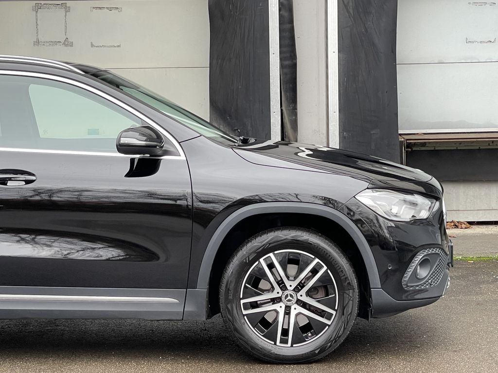 Mercedes-Benz GLA 220 2021