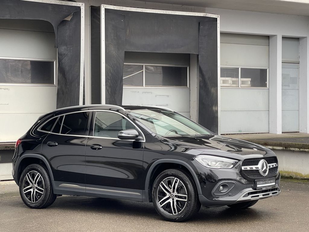 Mercedes-Benz GLA 220 2021