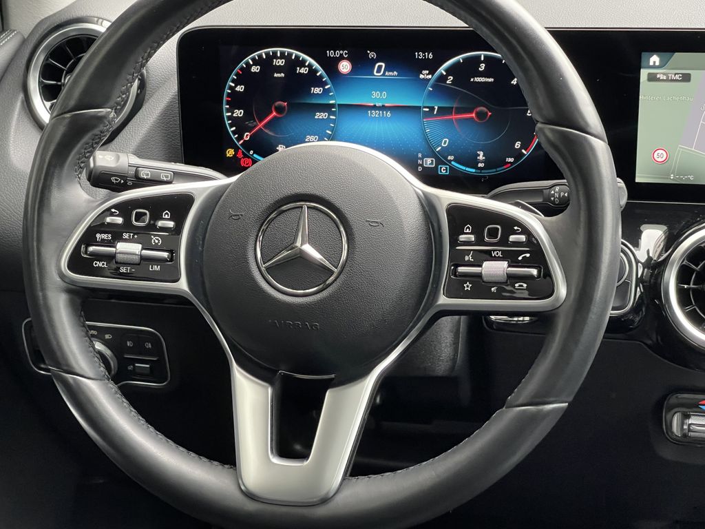 Mercedes-Benz GLA 220 2021