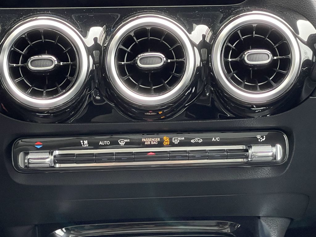 Mercedes-Benz GLA 220 2021