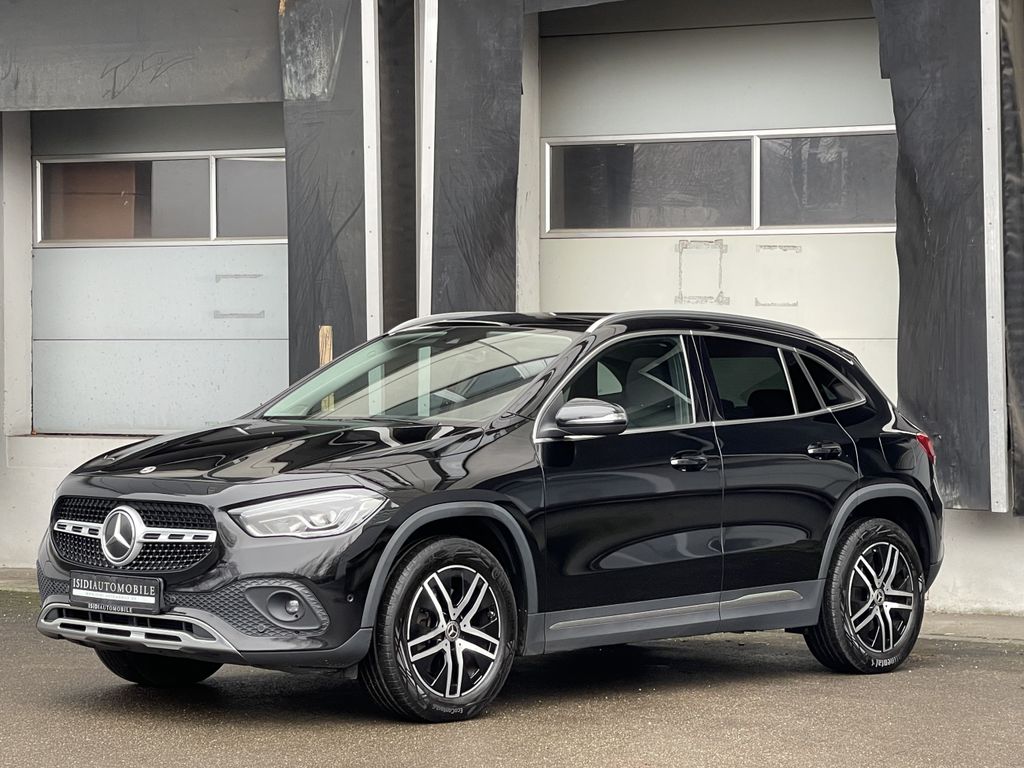 Mercedes-Benz GLA 220 2021