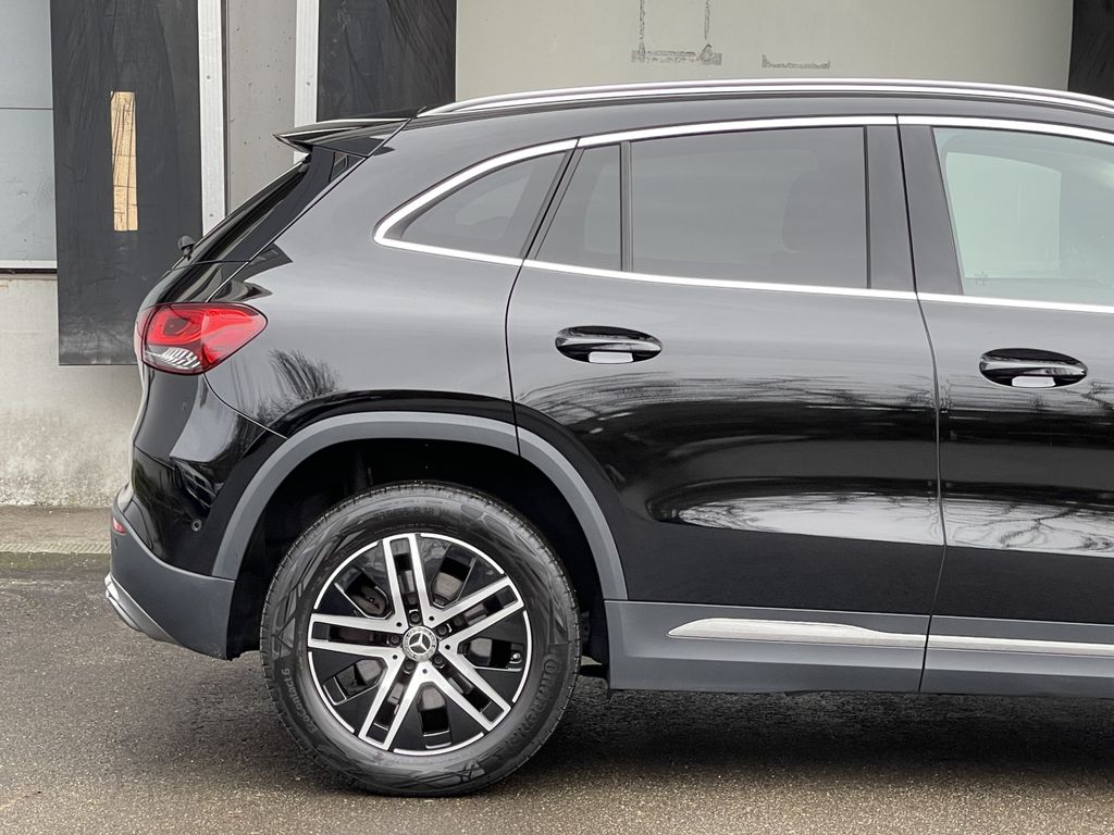 Mercedes-Benz GLA 220 2021