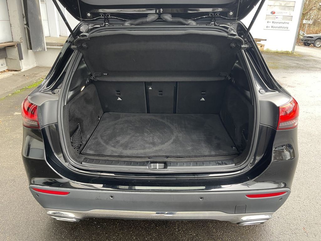 Mercedes-Benz GLA 220 2021