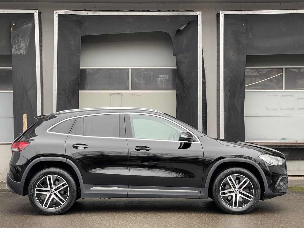 Mercedes-Benz GLA 220 2021