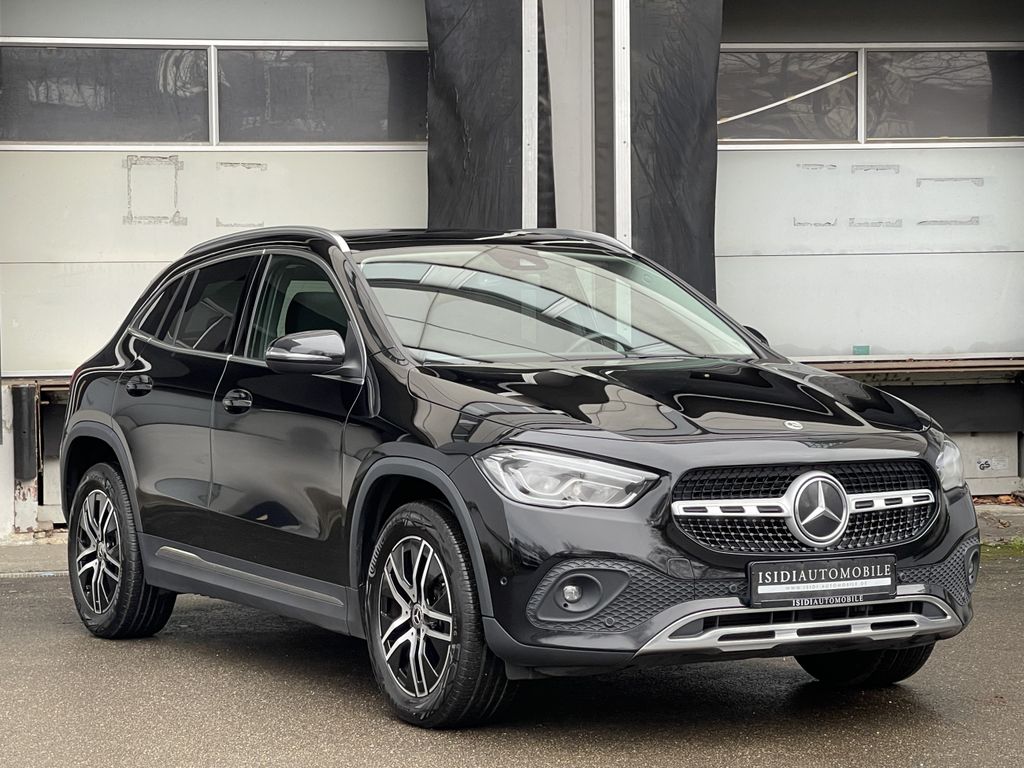Mercedes-Benz GLA 220 2021