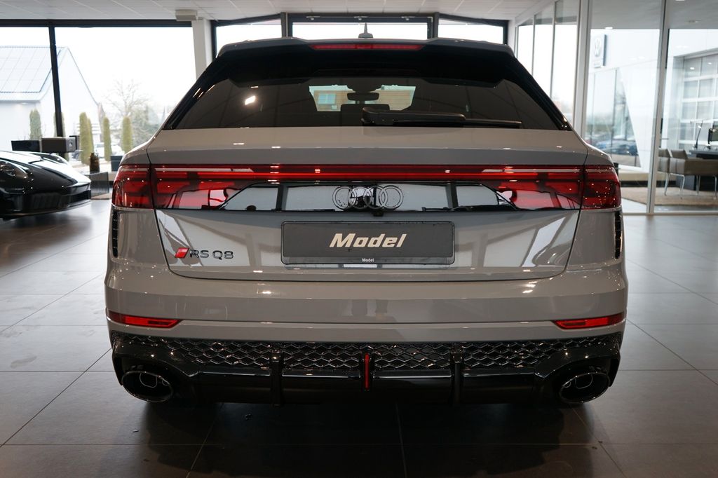 Audi RSQ8 2026