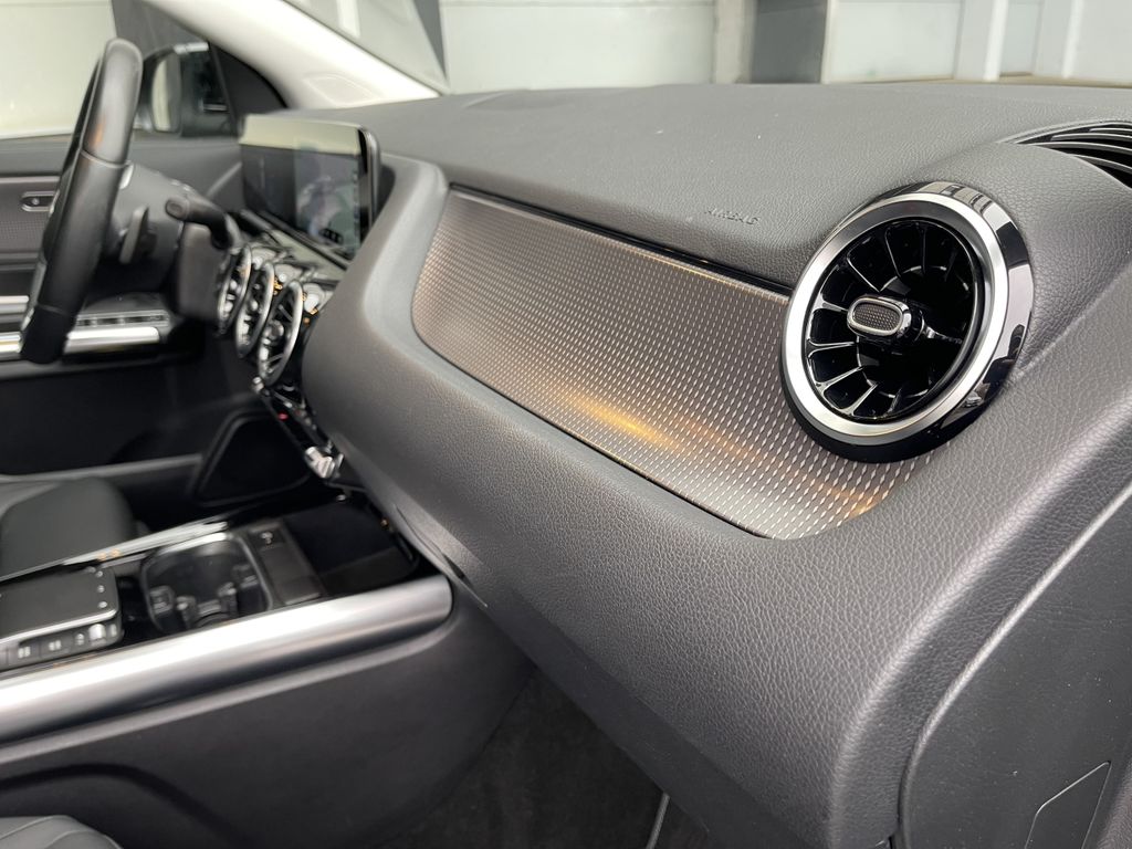 Mercedes-Benz GLA 220 2021