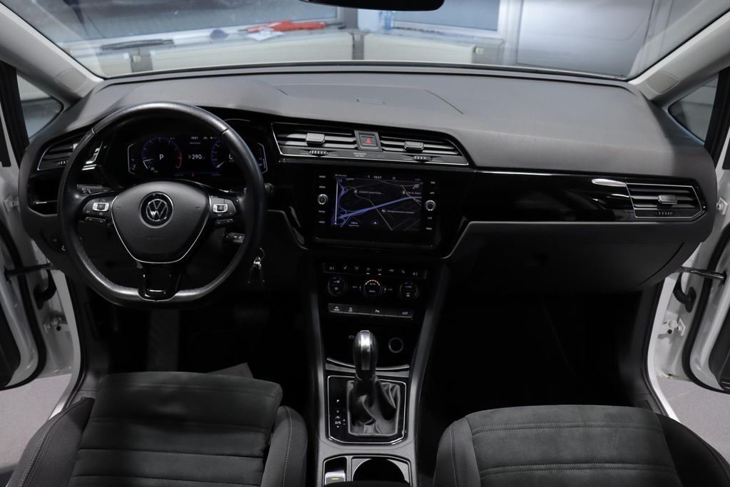 Volkswagen Touran 2021