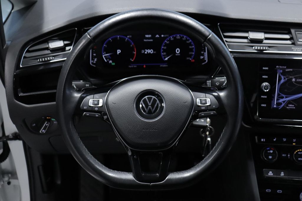 Volkswagen Touran 2021