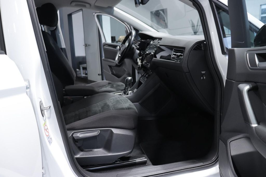 Volkswagen Touran 2021