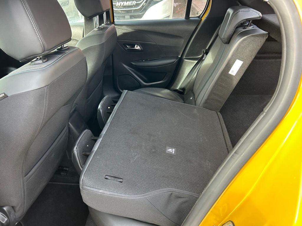 Peugeot 208 2023