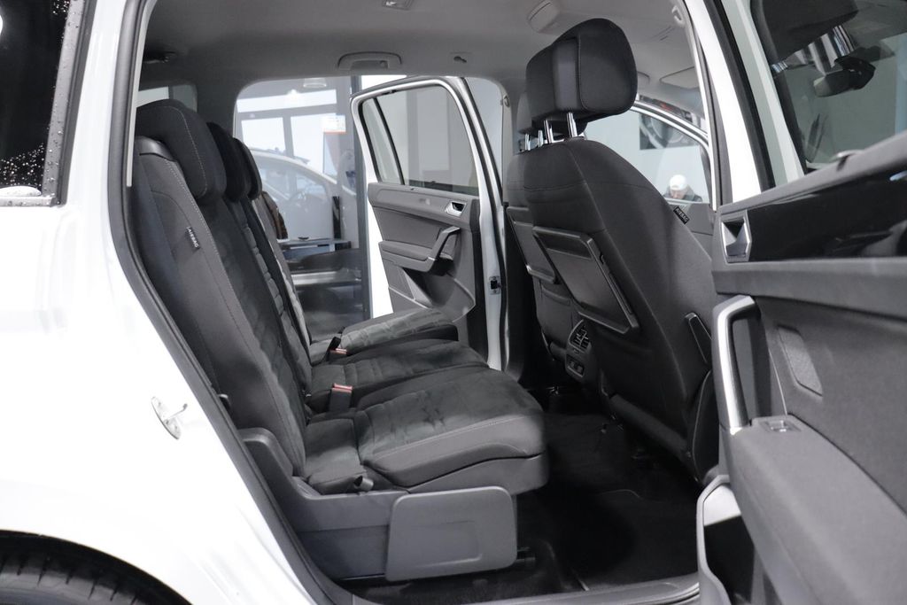 Volkswagen Touran 2021