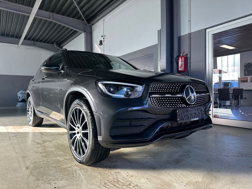 Mercedes-Benz GLC 300 2021