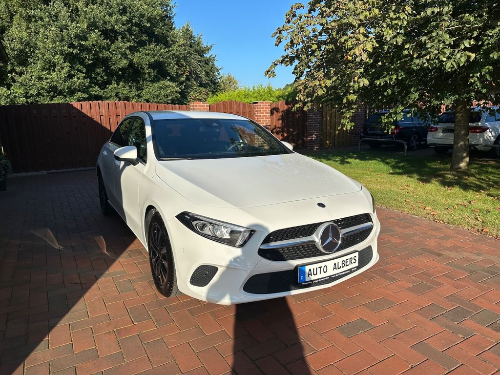 Mercedes-Benz A 180 2022