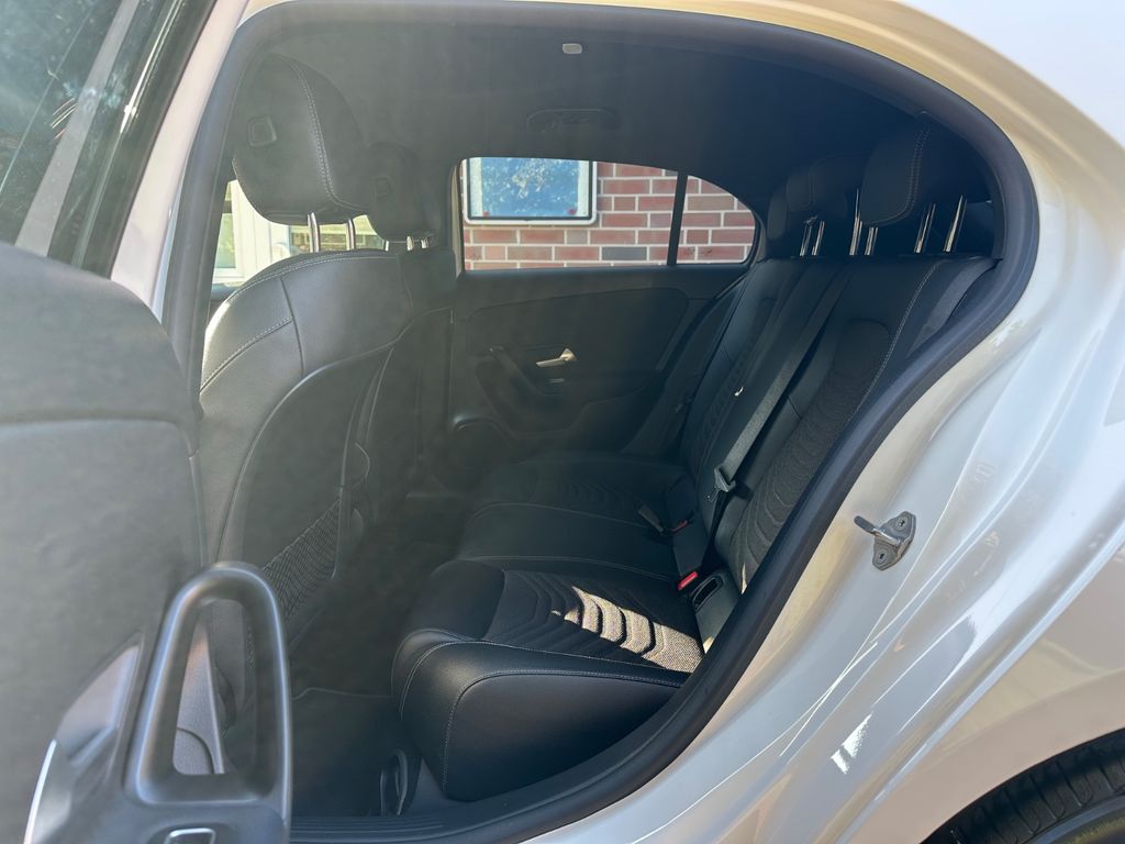 Mercedes-Benz A 180 2022