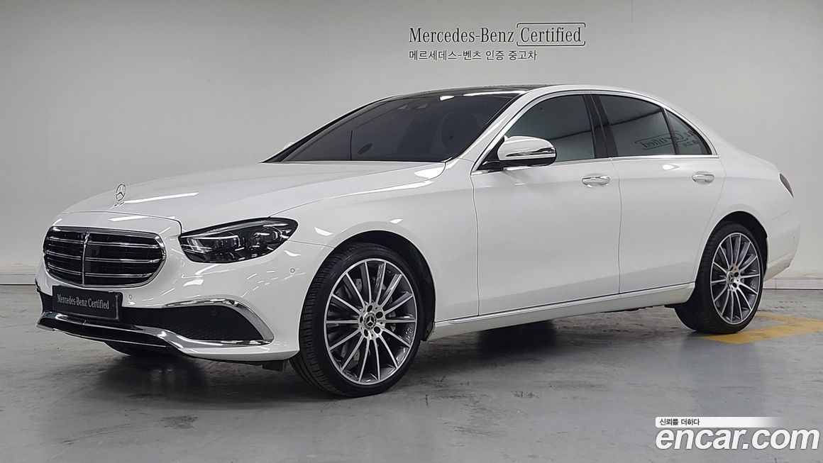 Mercedes-Benz E-Class 2023
