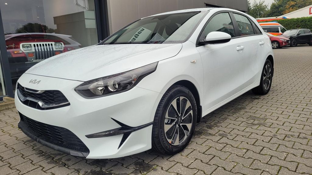 Kia cee'd / Ceed 2025