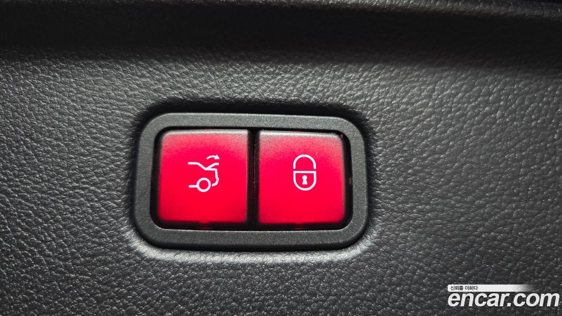 Mercedes-Benz S-Class 2023