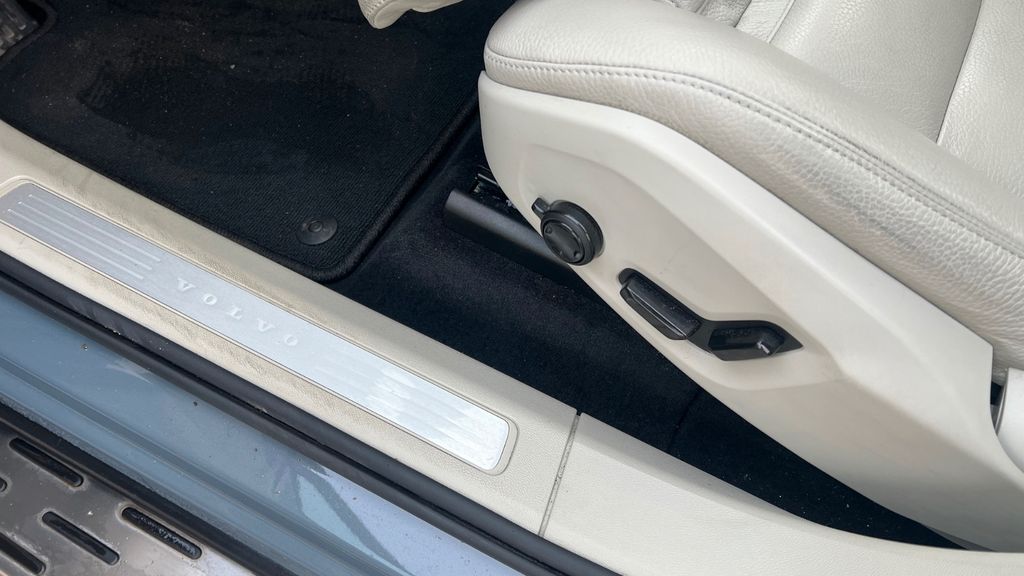 Volvo XC60 2022