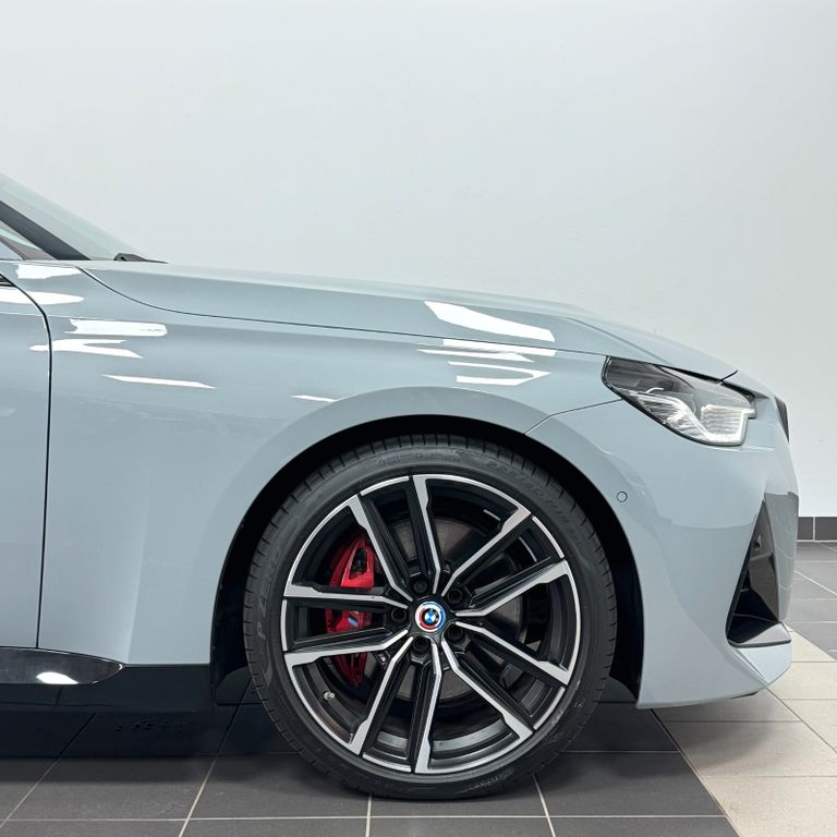 BMW 220 2022