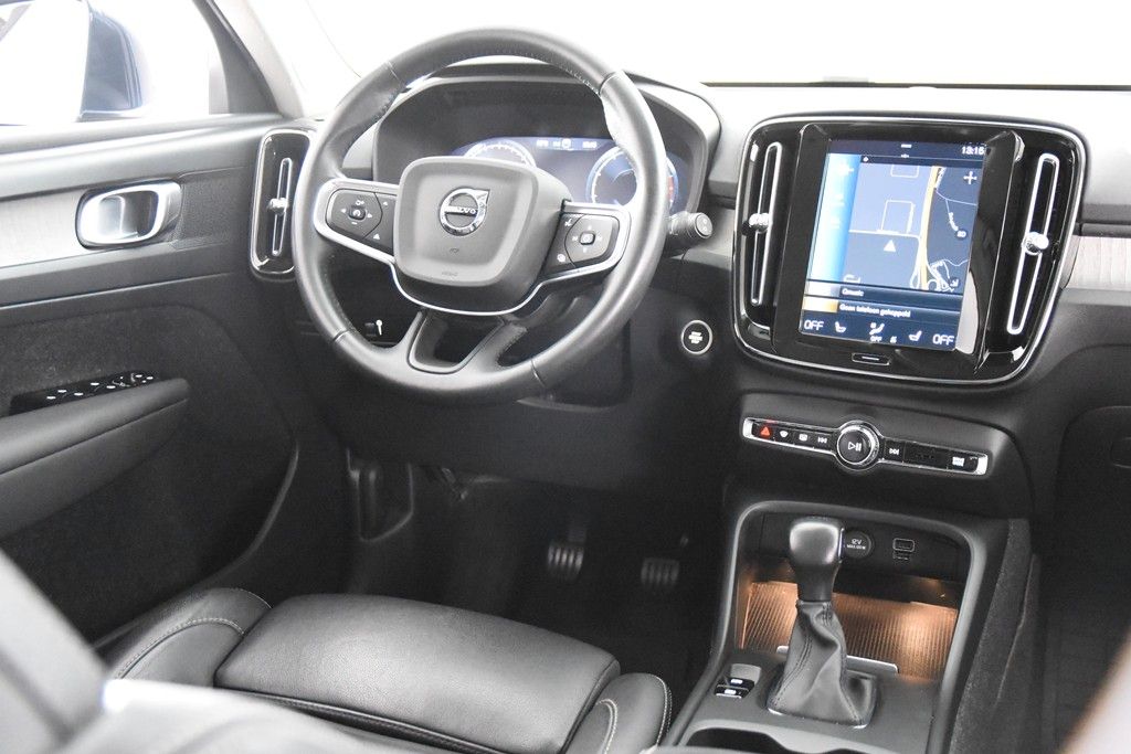 Volvo XC40 2021